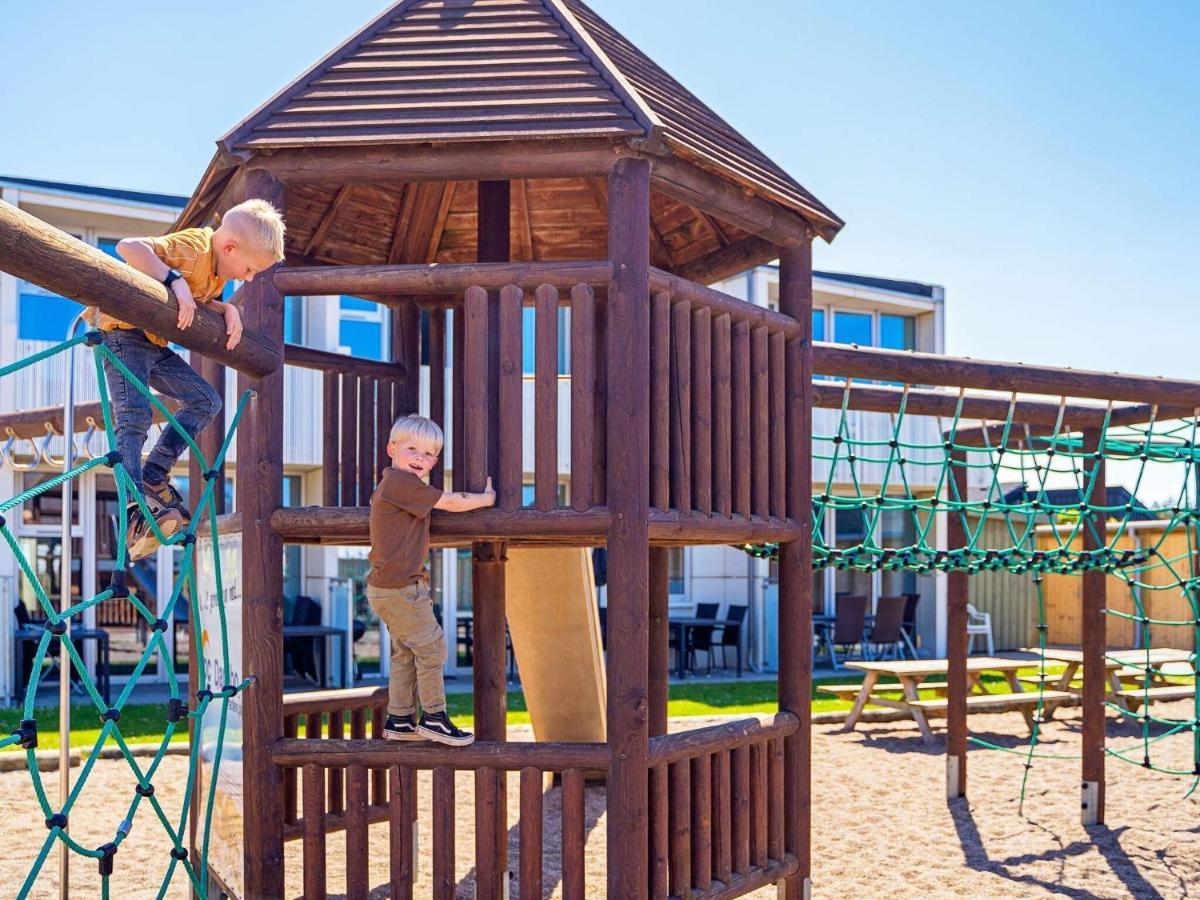4 Person Holiday Home On A Holiday Park In بلوكهوس المظهر الخارجي الصورة